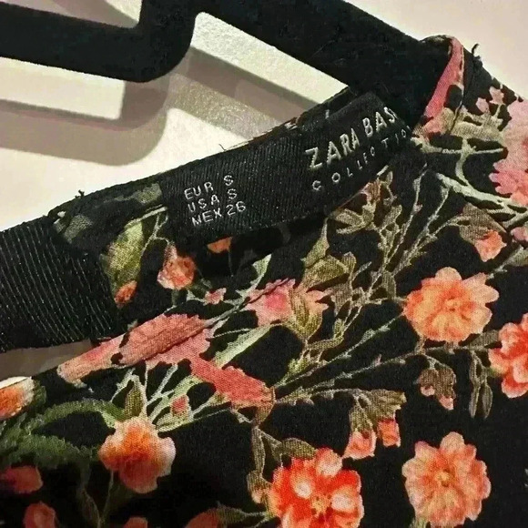 Zara Basic Collection Floral Mini Romper Tie Back Size Small - Picture 14 of 15